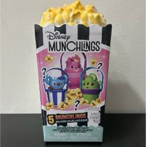 Disney Munchlings Kids Toy Set - Alien